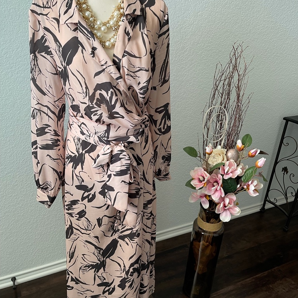 Women dress